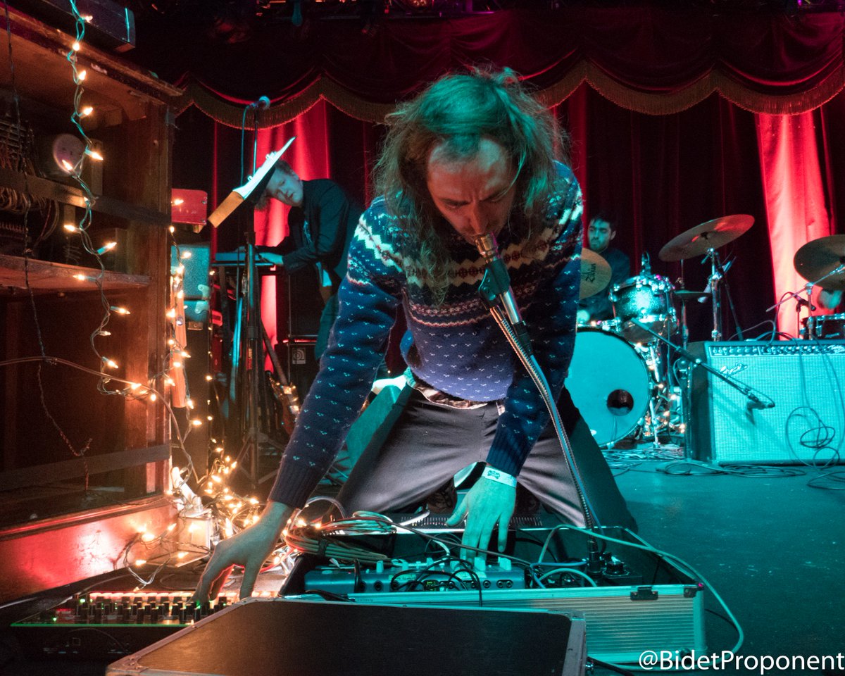 sinna nasseri tweet media