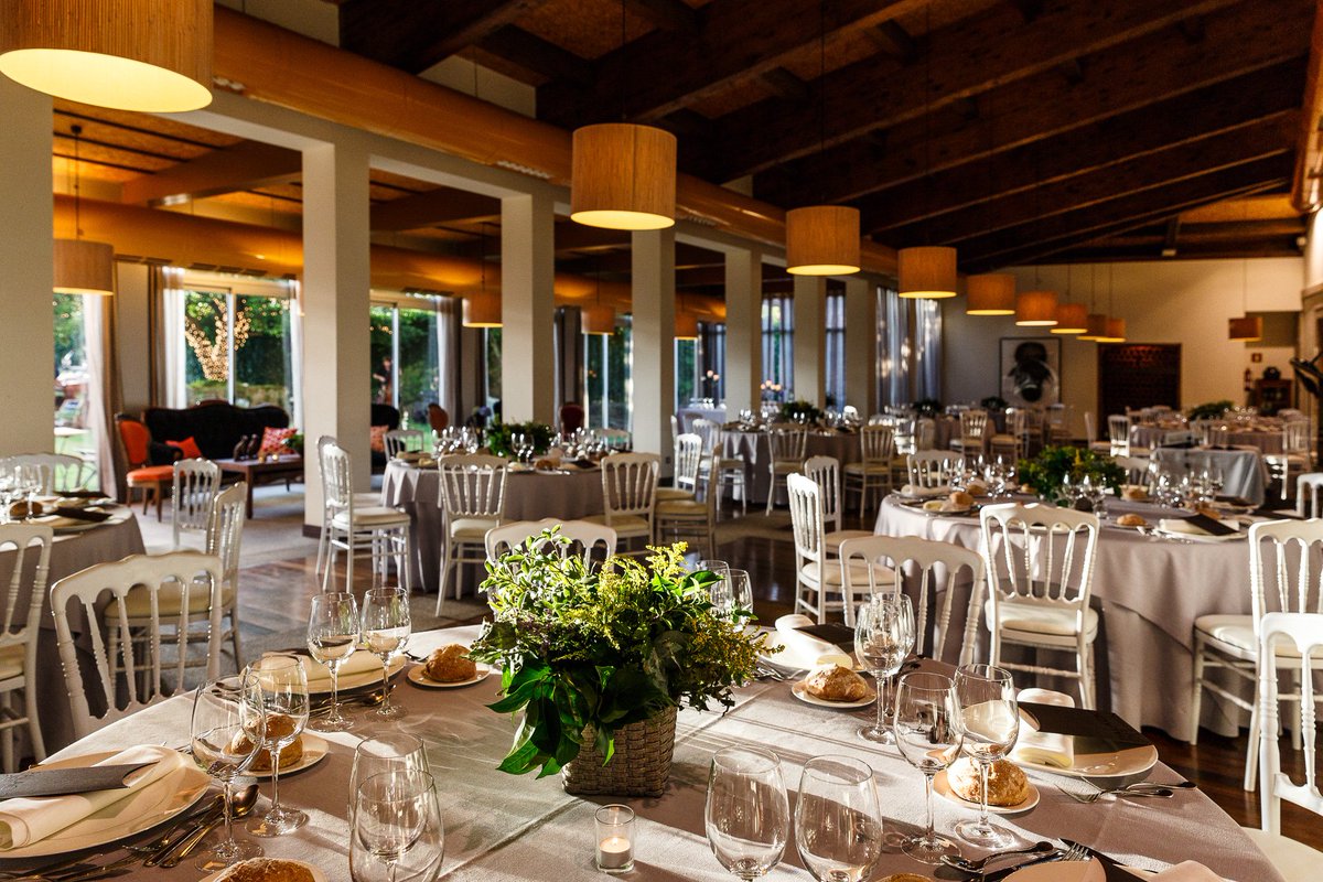 PalaciodeCarmen's tweet photo. Del 20 al 27 de diciembre el Palacio organiza sus jornadas de puertas abiertas para novios para que comencéis a vivir el día de vuestra boda https://t.co/GYfrxJE1xU