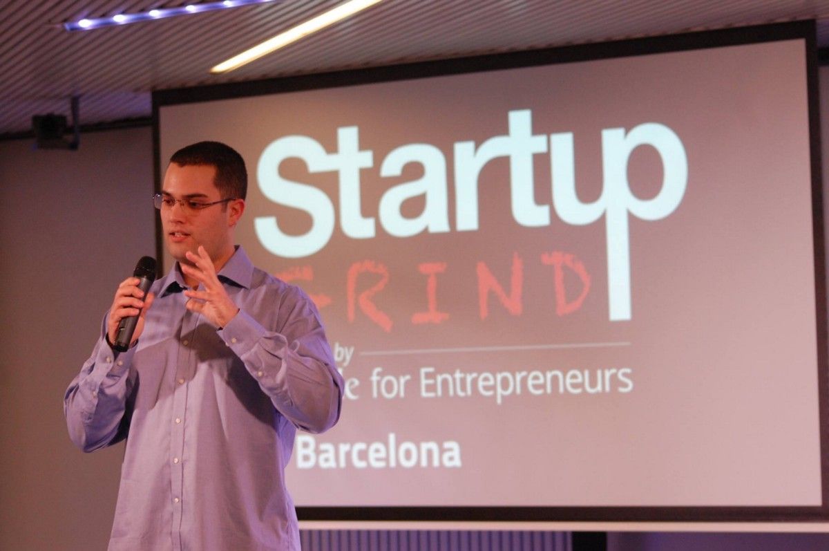 hc_adria's tweet photo. 7 lessons I learned about public speaking as a startup founder https://t.co/cS9ugGj9Yk #startuplife #entrepreneurship https://t.co/RlDdHg4fSW