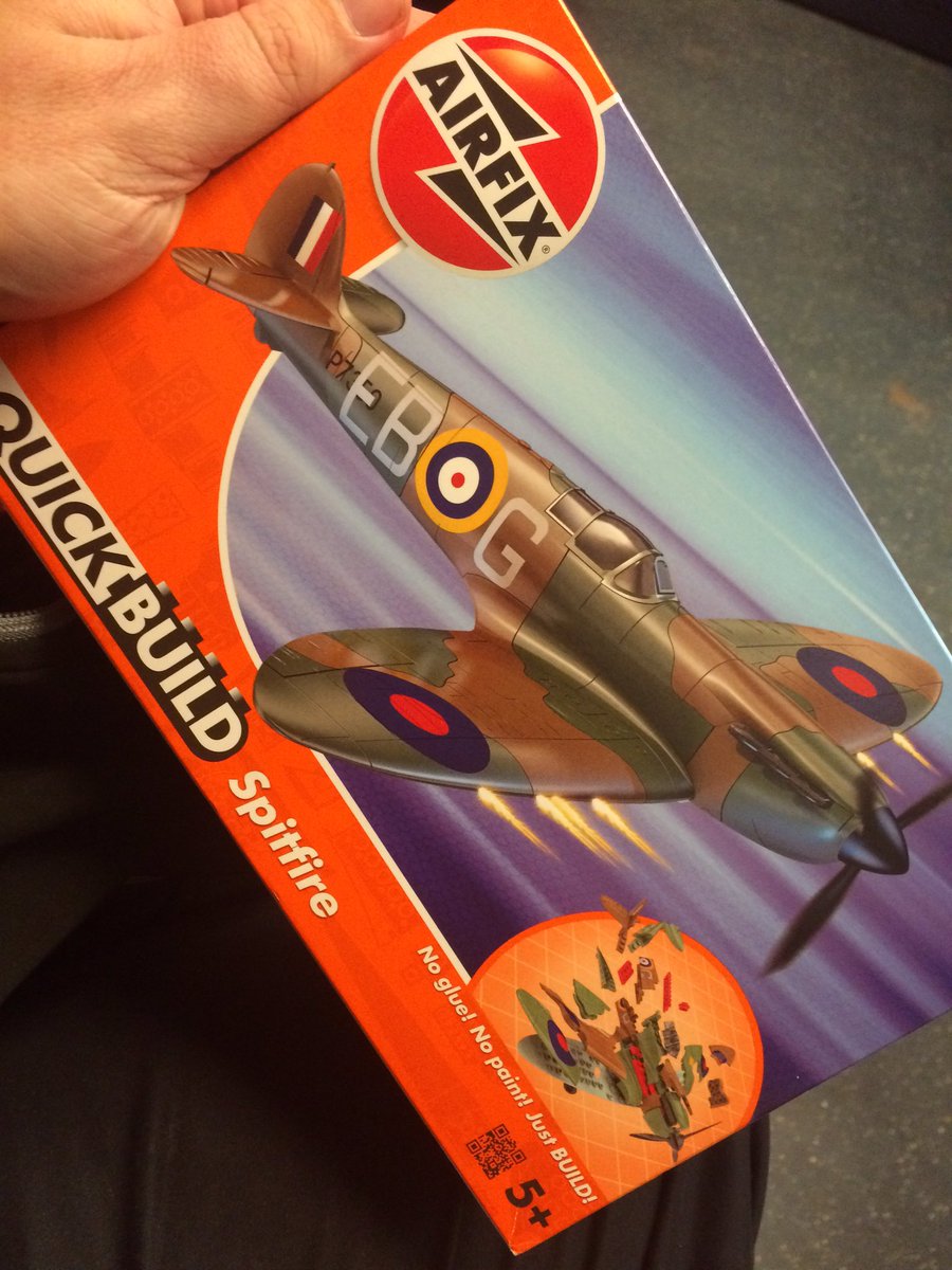 DofE_Dean's tweet photo. An expected early gift from @DofE administrator @itsacharlotte13 Historical and Lego! #DreamCombination https://t.co/m42X0riYKR