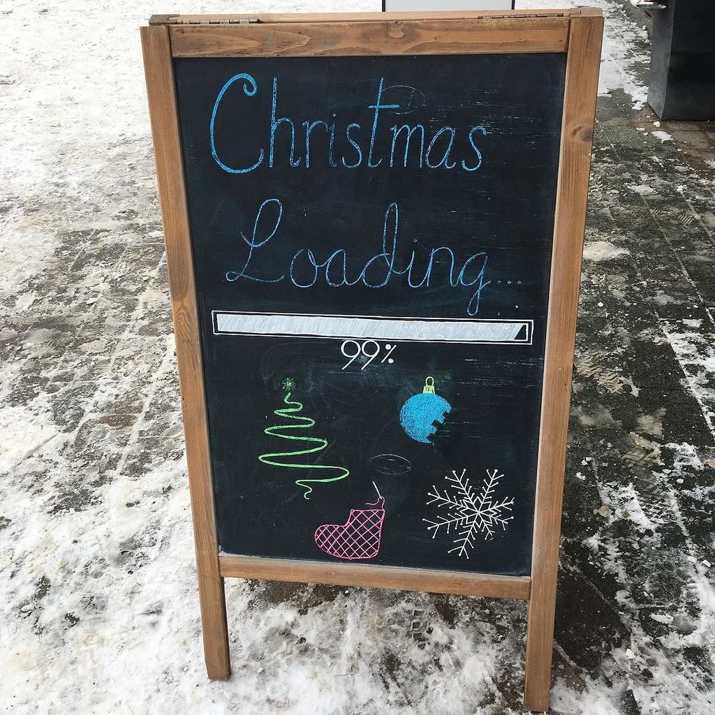 DomusHousing's tweet photo. ☃️ Almost there!! 🎄 #christmas #studentlife #wearenextdoor #examlife https://t.co/H5dYKo3dkh https://t.co/DMMS523SyA