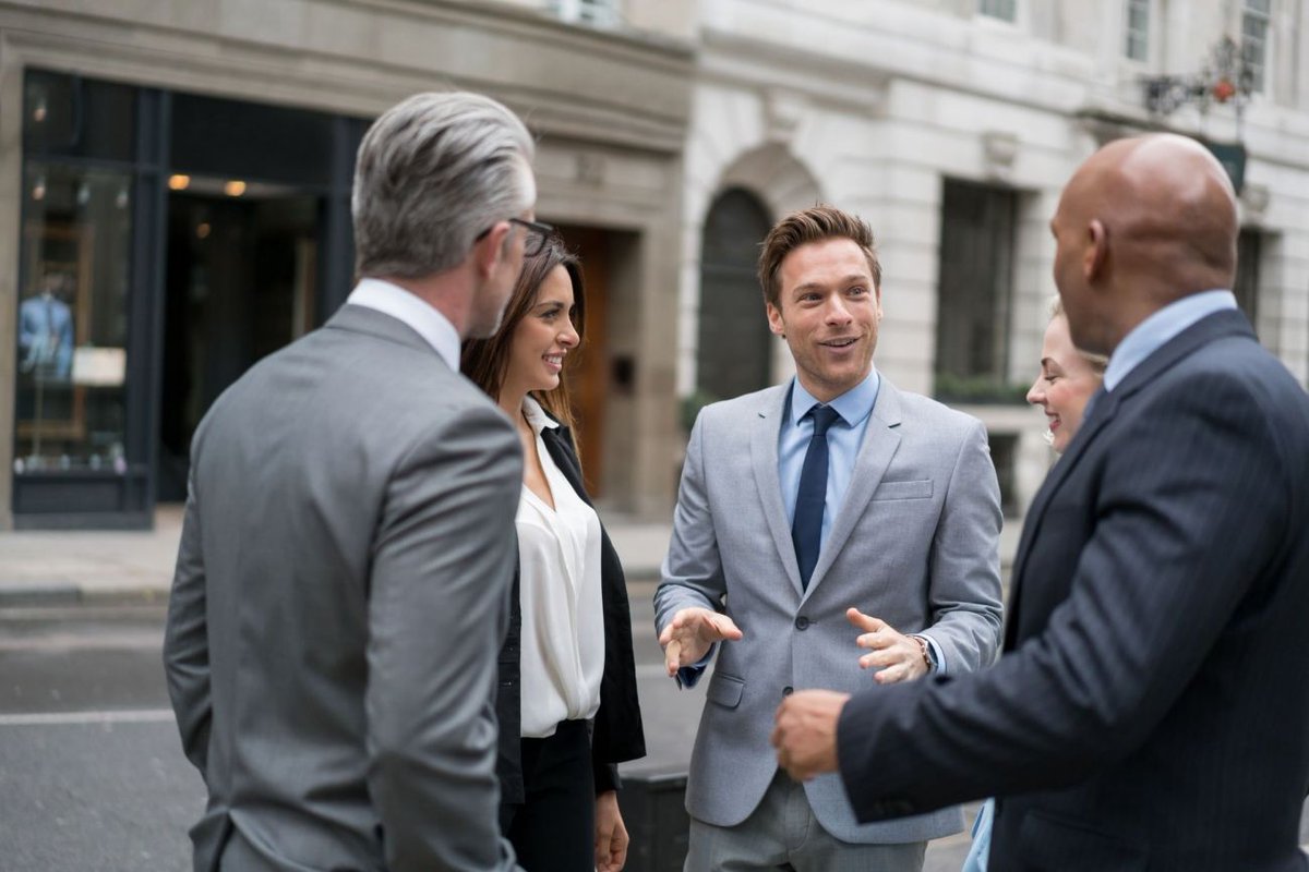 How to Build a Positive Relationship With Your Boss and Colleagues buff.ly/2htrRWw #TealixDesign