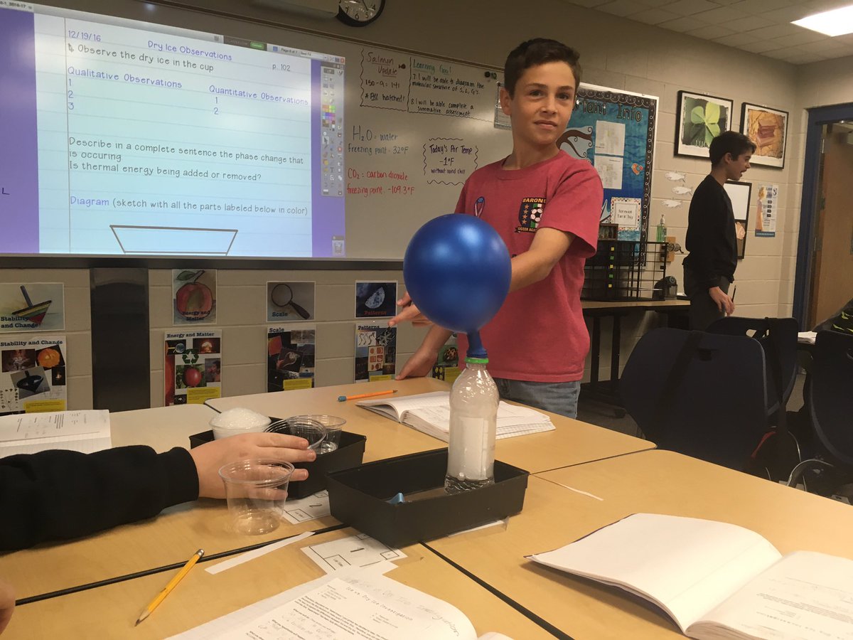 PrincipalFoster's tweet photo. It's -1 outside so why not learn about sublimation with -109 carbon dioxide ❄ #sjschools #uptonscience7 https://t.co/yh7N6FXdeS