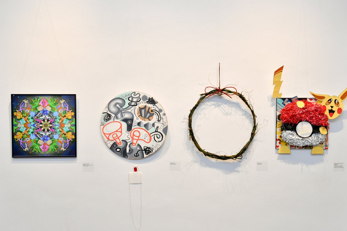 NYCParks's tweet photo. Come celebrate the holiday season with an exhibition of unconventional wreaths by more than 40 artists. https://t.co/XARH8piYdC https://t.co/yB0QqTSsk3