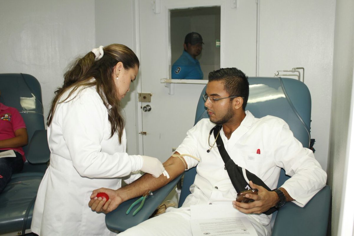 CSSPanama's tweet photo. En Banco del Sangre del  Hsp. Regional de Chiriquí colaboradores de la CSS iniciaron campaña de donación de sangre. https://t.co/R0CTMkJuHc