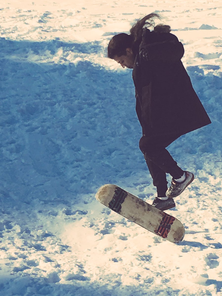 NDrugz's tweet image. Winter ... no problem lmaooo #AlwaysASolution lmaooo