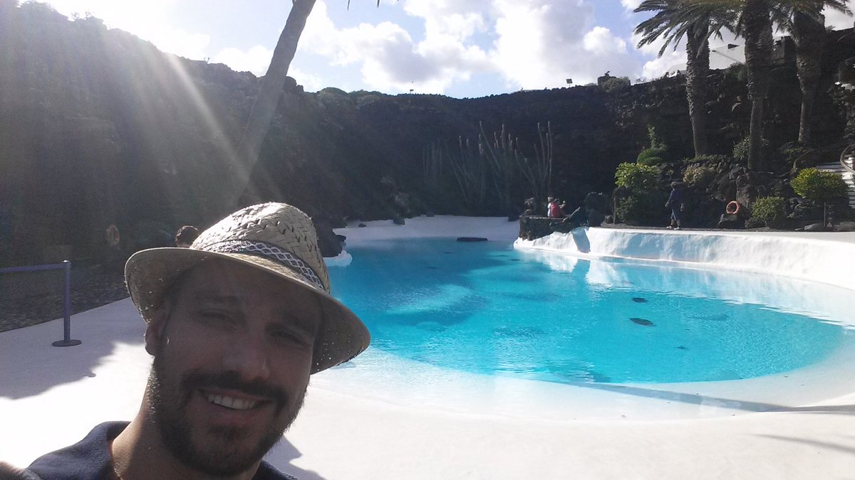 DottGuarino's tweet photo. #Lanzarote✌ #JameosDelAgua #joelsepel #joelse #canaria #top #Rockero #December #nearchristmas #canarianafternoon #JoelSepel #LANZAROTETIME https://t.co/p3amRvy9Iq