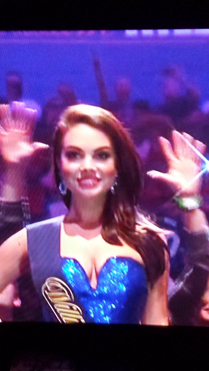 BurjanMate's tweet image. @HollyVJohnson is the most beautiful Walk On Girl, I have ever seen in my life. Vote for the best! walkongirls.net