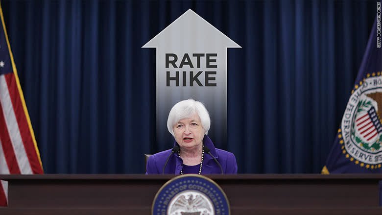 What a Fed rate hike means for you via <a href="/CNNMoney/">moneyzab</a> qoo.ly/cui25 #interestrates #money #finance
