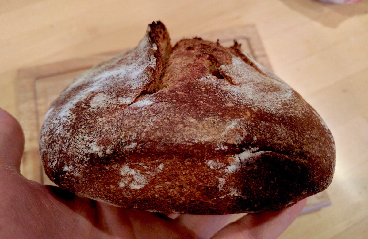 homebreadbaker1's tweet photo. check out my instagram feed for this recipe. https://t.co/r08atzFOzC #homebaker #sourdough #organicbread #realbread https://t.co/RfgGllZxlN