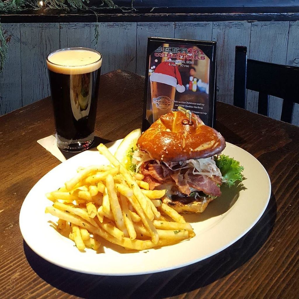 CRBC831's tweet photo. Hungry? Come try The Reuben Burger on House made Pretzel Bun
#crbc831 #73brews #monterey … https://t.co/j02biroY0O https://t.co/JGmH3D1aTL