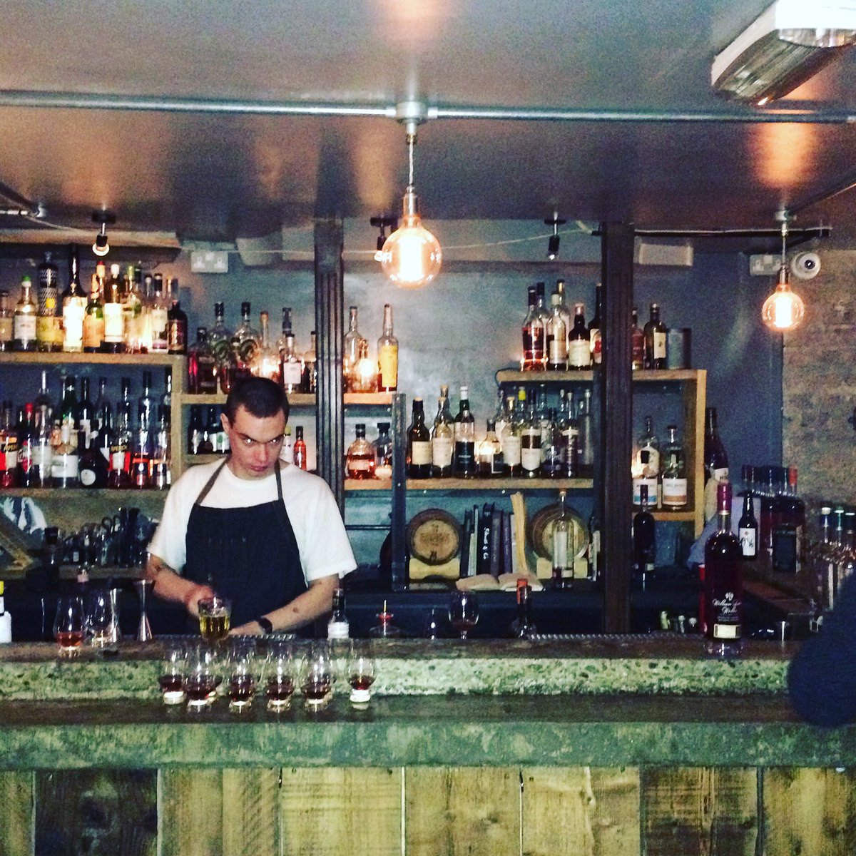 travel4bourbon's tweet image. Drinking all the @BuffaloTraceUK  Antique collection @Milroys with @OldSpiritsCo #howsyourmonday #georgetstagg #Christmas