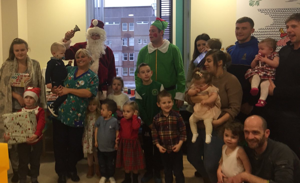 OfficialHavenRl's tweet photo. Jake Moore visited West Cumberland Hospital Children's ward party today to help Santa hand out all the presents. https://t.co/RgVveIFCoe