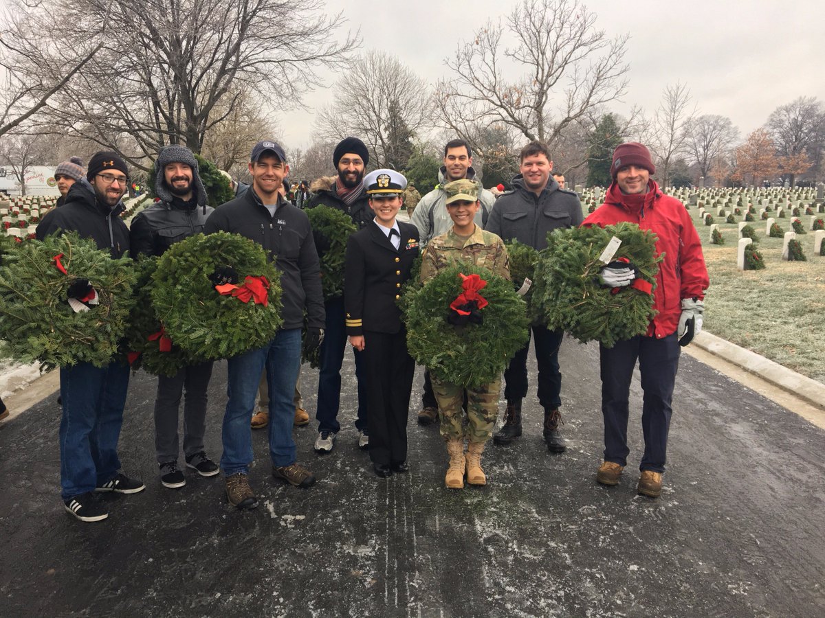 MSBGU_MBACareer's tweet photo. Proud of @MSB_MBA students, led by the McDonough Military Association, for helping lay wreaths at Arlington N. C. @WreathsAcross @msbgu https://t.co/nfp6WV3dsV