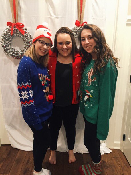 TAYlor_hock's tweet photo. HBD @livalex1 you're amazing, I'll love ya forever and I couldn't ask for a better friend to go through life with! https://t.co/tzrY1lRqD8