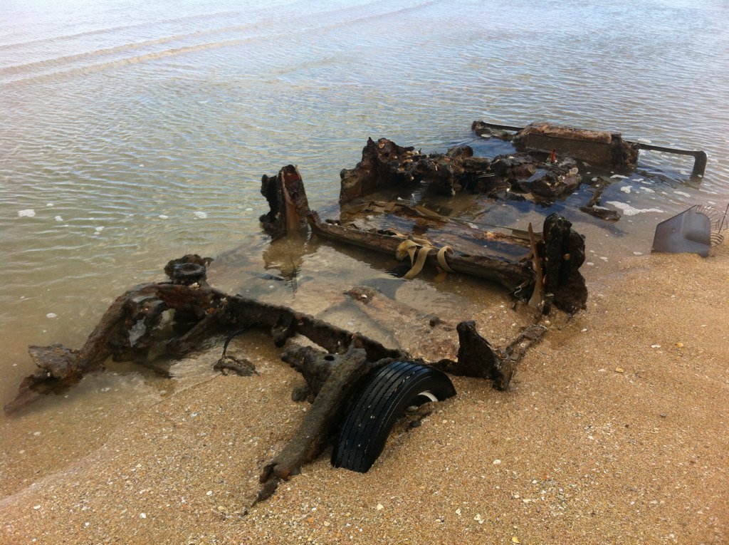 kerlin_kerry's tweet photo. #carinwater #NSB #LoveFL #lost #found https://t.co/biTX22JjNx