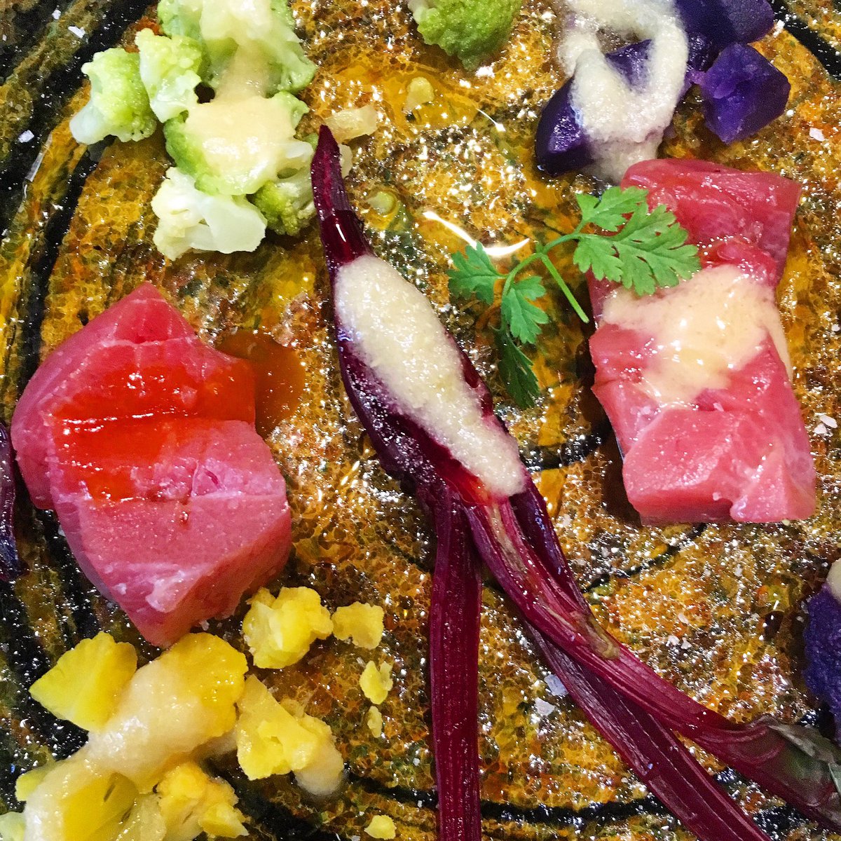 carlo_spinelli's tweet photo. Fatty tuna and wintry vegetables at #Wickys in Milano!! 🙏🏻🙏🏻🚀#foodporn #italy #milano @wicuisine https://t.co/0mLJfTnCAI