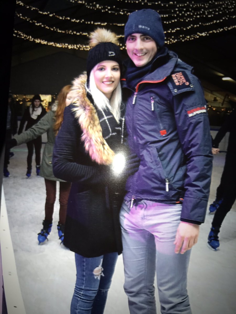 GerGorman's tweet photo. Feel the rhythm feel the rhyme get on up its skatin time @Corkonice #xmas #iceskating #neverfell💪 https://t.co/YiaSGO5Caq