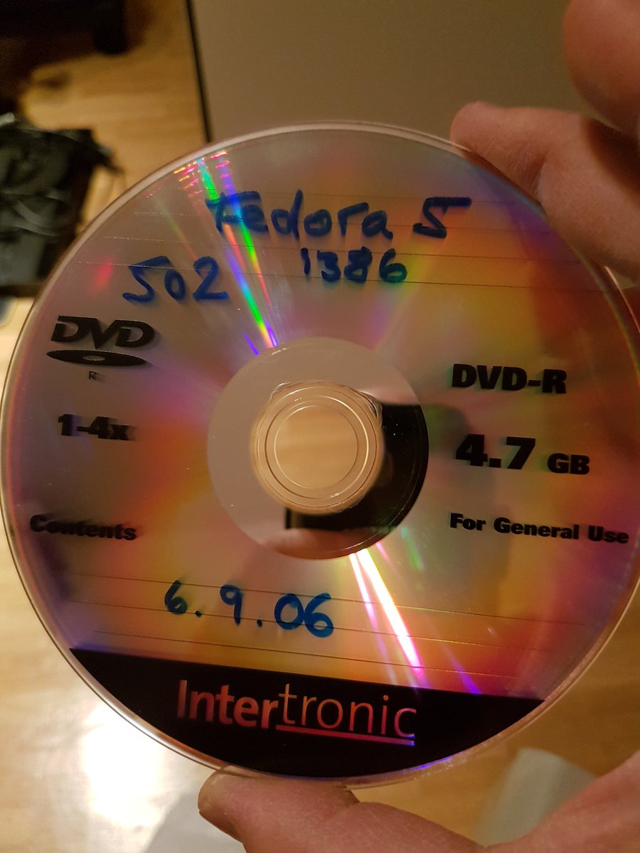 sar3ch's tweet image. Arghh... lost my original @SUSE 4 CD. 20yr anniversary of my #Linux usage... @Ubuntu 11yrs and @fedora 10yrs. As #distrohopper survived well