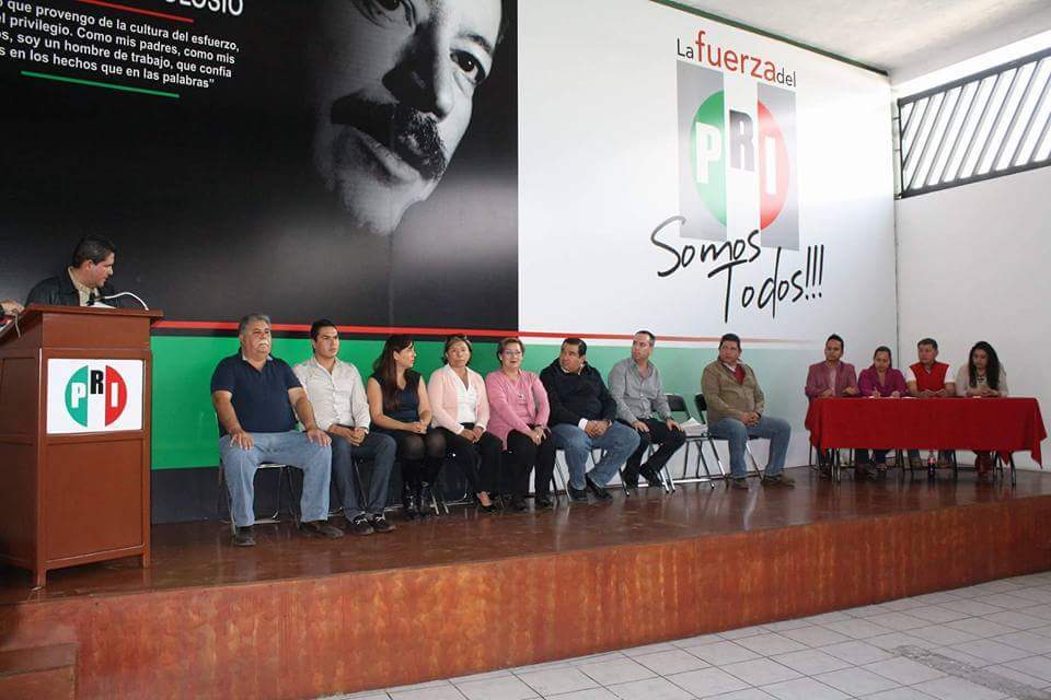 En un ejercicio de democracia y unidad se presentó la planilla única del Consejo Político Municipal del PRI #Zamora #ActitudParaServir
