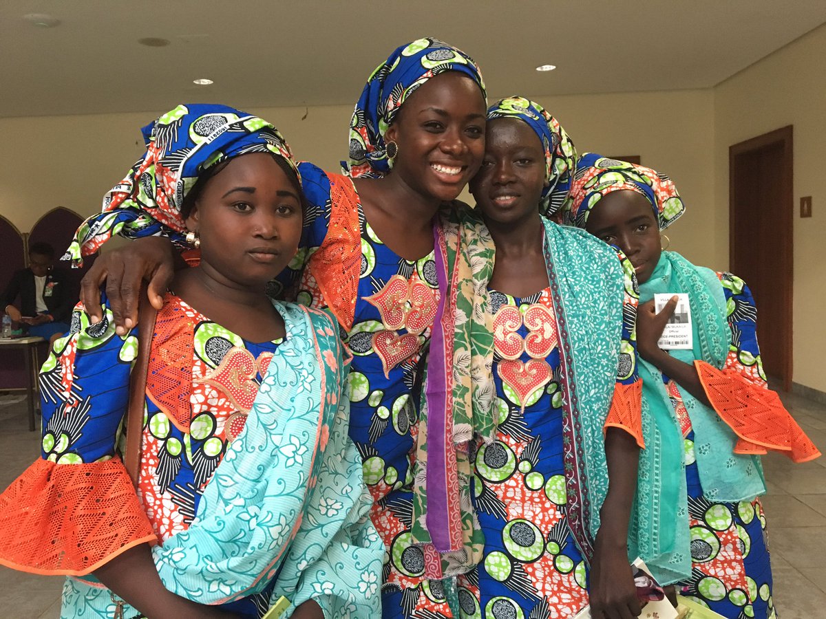 Here are 4 of the <a href="/Protectingedu/">Protecting Education</a> winners, shortly after meeting VP. We did a short video with Hauwa (the tallest in pic), will post tomorrow