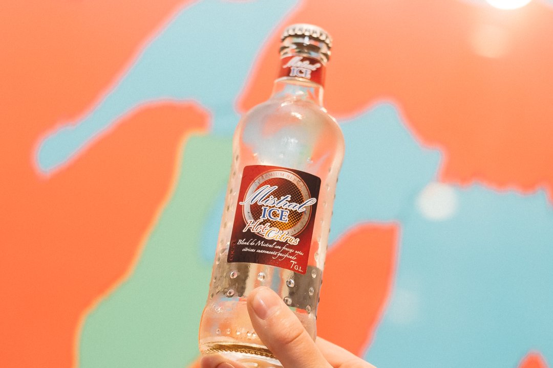 Jugar con fuego o disfrutar el frío. 
Mistral Ice Hot Citrus. 

#OlaDeCalor #BuenLunes