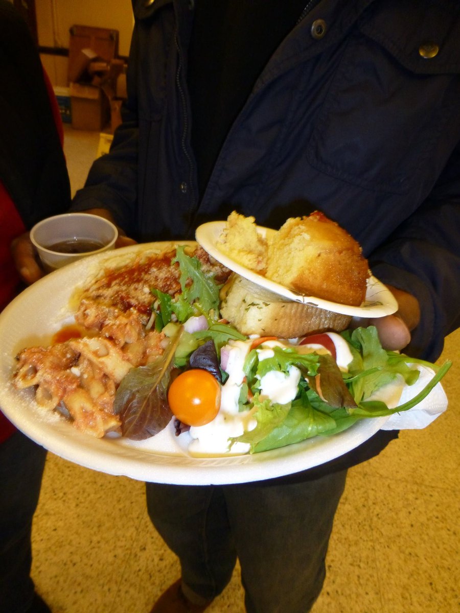 OTMDurham's tweet image. There was plenty for people to eat. #otm #OpenTableMinistry