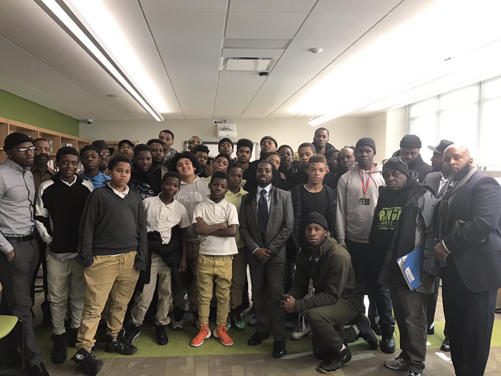 trayonwhite's tweet photo. We launched our Male Leadership Institute in Johnson Middle School today. #DoSomething2016 https://t.co/jvjJmVtK58