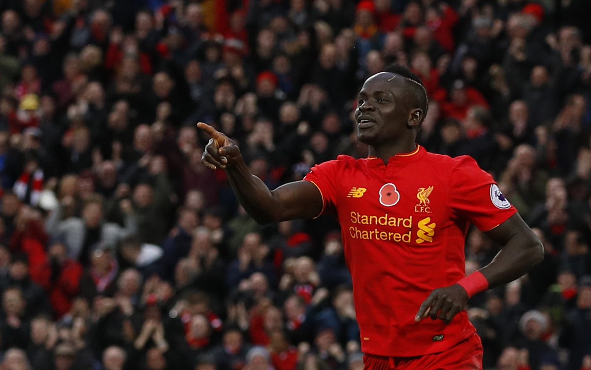 Squawka's tweet photo. Sadio Mane has now been directly involved in 20 goals in his last 24 Premier League games.

16 goals
4 assists

So, so vital. https://t.co/X85TugO11o