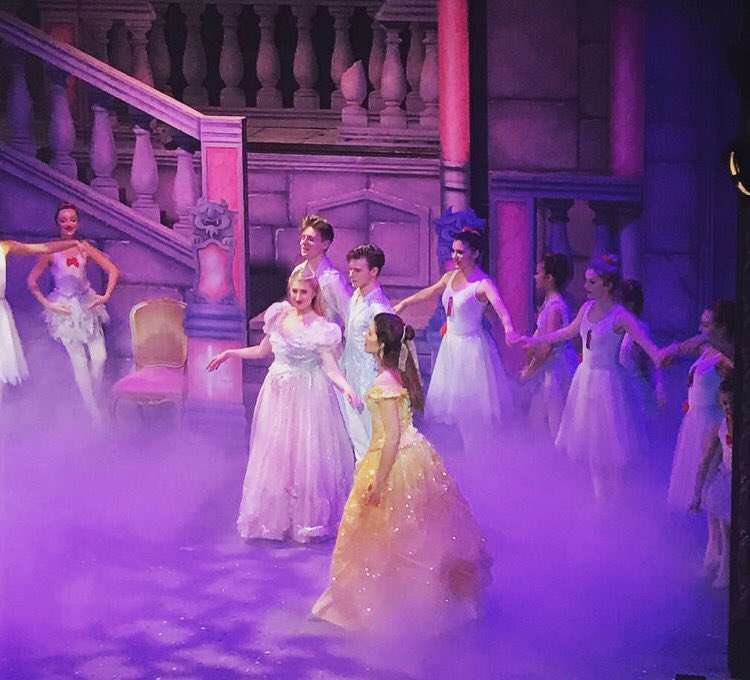 Almost at the halfway point in our run of 'Beauty &amp; the beast' <a href="/MarinaTheatre1/">Marina Theatre</a> 💛🌹 Loving it! 👸🏻 #BeautyAndTheBeast