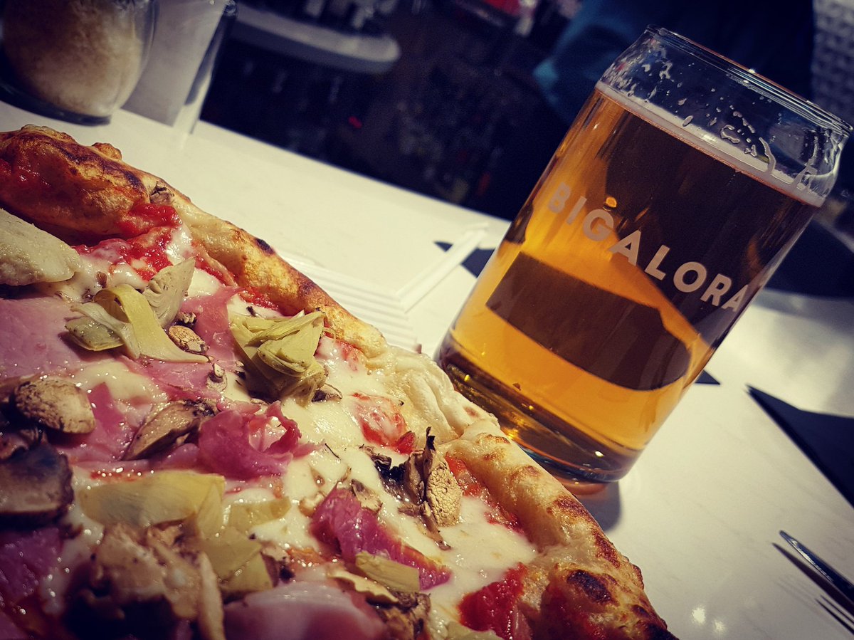 ElementalBrew's tweet image. Loving the #Bohemian #Pilsner and #woodfiredpizza @Bigalora
Now back to #London to #brew some #goodbeer!