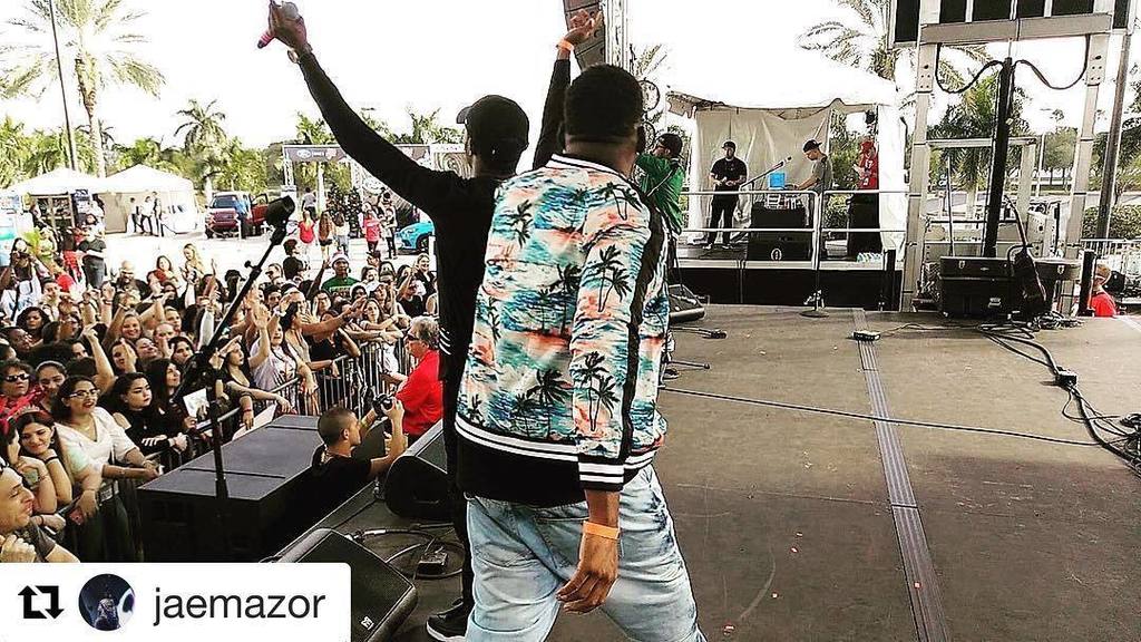 RippaDaKid_'s tweet photo. #Repost @jaemazor with @repostapp
・・・
@rippadakid 1st Year on Y100 Stage But performance was Effortless #BFT2 ⭐️⭐️⭐… https://t.co/0v6N8QyAxu