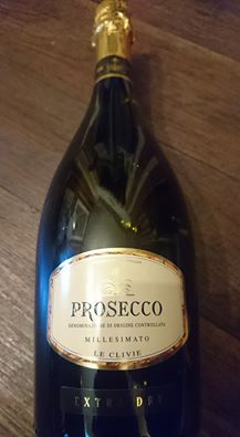 wine_quotes's tweet photo. #XmasTreeToppers https://t.co/Pvc0IUO3K6
BUY 2 GET 3RD CASE FREE! #offers #londonislovinit #prosecco #snowmanで妄想 #xmasno1 #wine #exclusive https://t.co/5pWXgGn4pv