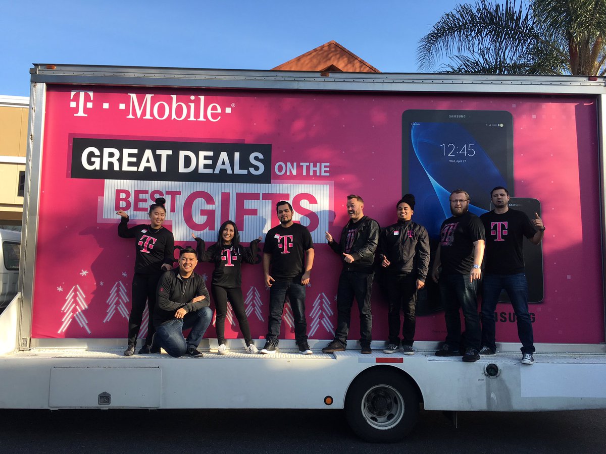 m1_merryam's tweet photo. T-Mobile is life🙂 https://t.co/paZzywDBfg