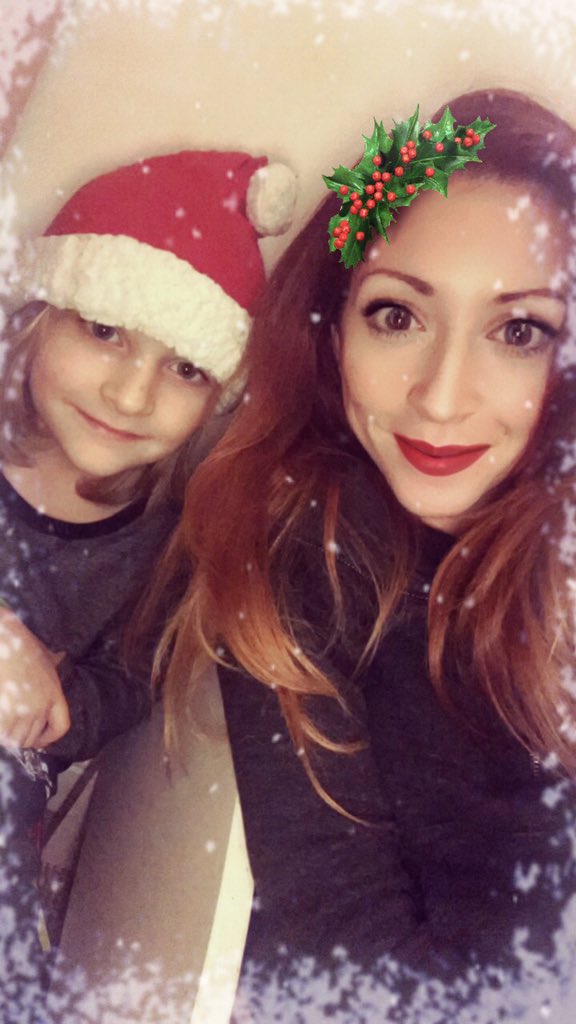 TheMommaCEO's tweet photo. Happy Christmas! 1/3 of my dudes ❤ this time of year is so special when your a mother #momlife #mommyblogger https://t.co/OdtRszfk0u