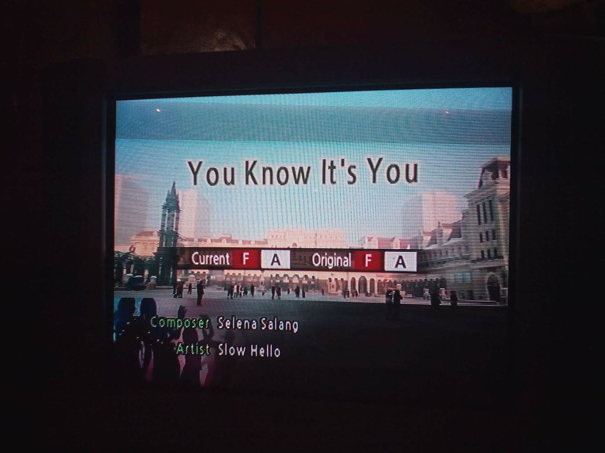 slowhello's tweet image. Time for some karaoke... in a local bar in San Pedro, Laguna, where Jay-r Berii took this photo. Thanks, Jay-r!