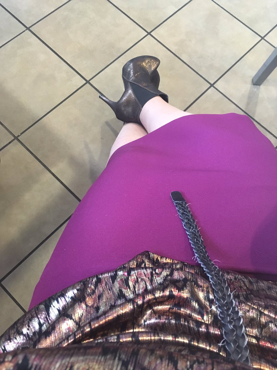 Sassy Skirt tweet media