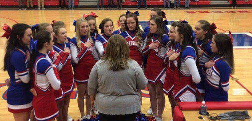 LWHSLancers's tweet image. Thank you LHS Cheerleaders for singing the National Anthem tonight!