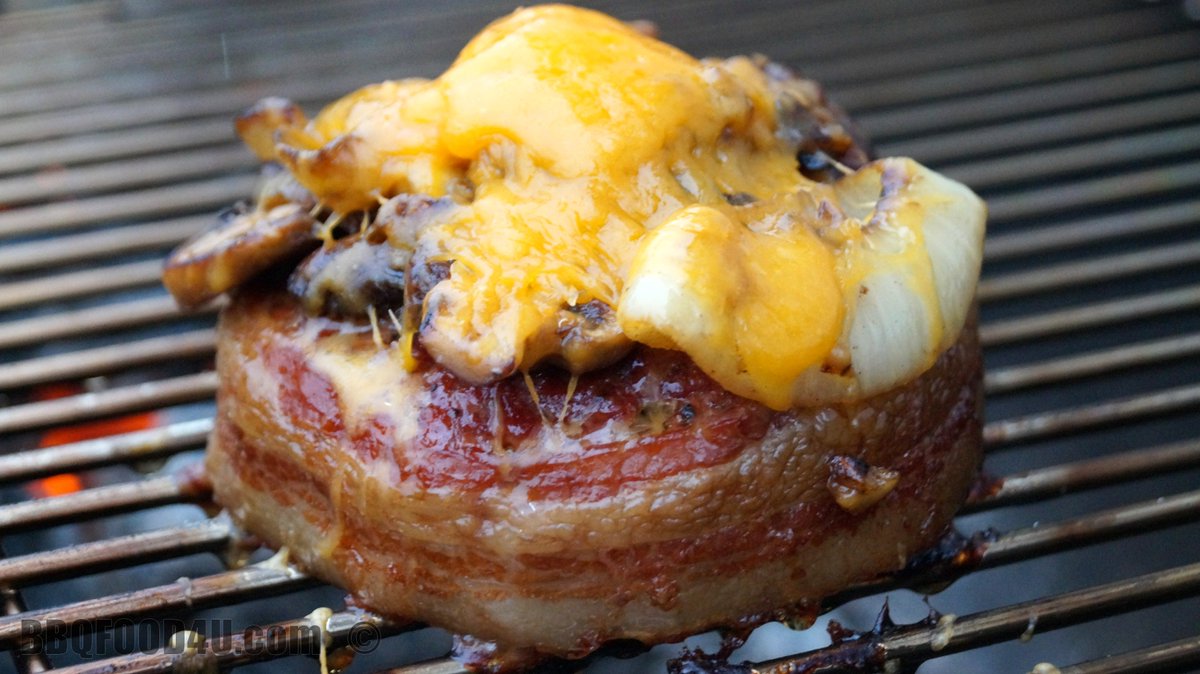 Check Out This BURGER

It's easy to make at home

Recipe= youtu.be/MWzxW3eJ2cQ

Add any flavors you love to taste

#SuperBurger #SGB #BBQ