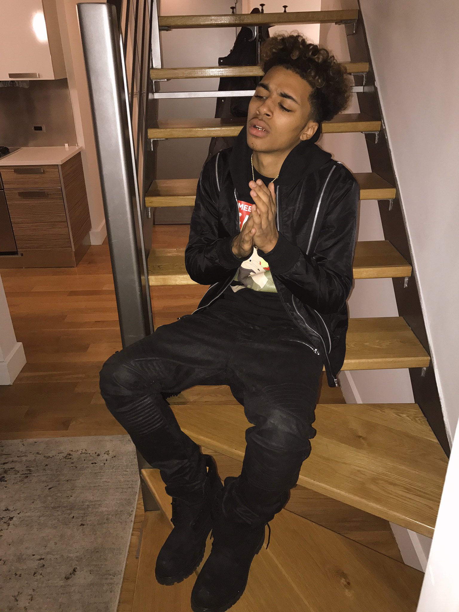 Lucas Coly on Twitter: "Gold slug shorty