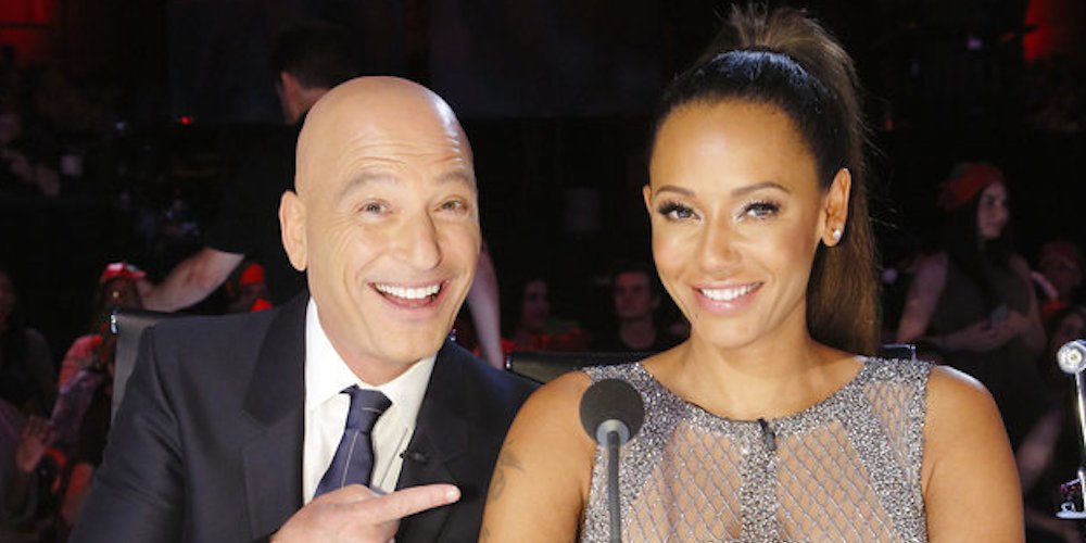 AGT's tweet photo. FOLLOW SPREE! If you’re excited to spend tonight with @howiemandel and @OfficialMelB, RETWEET and we’ll follow NOW! #AGTHolidaySpectacular https://t.co/zVps7jmrEX