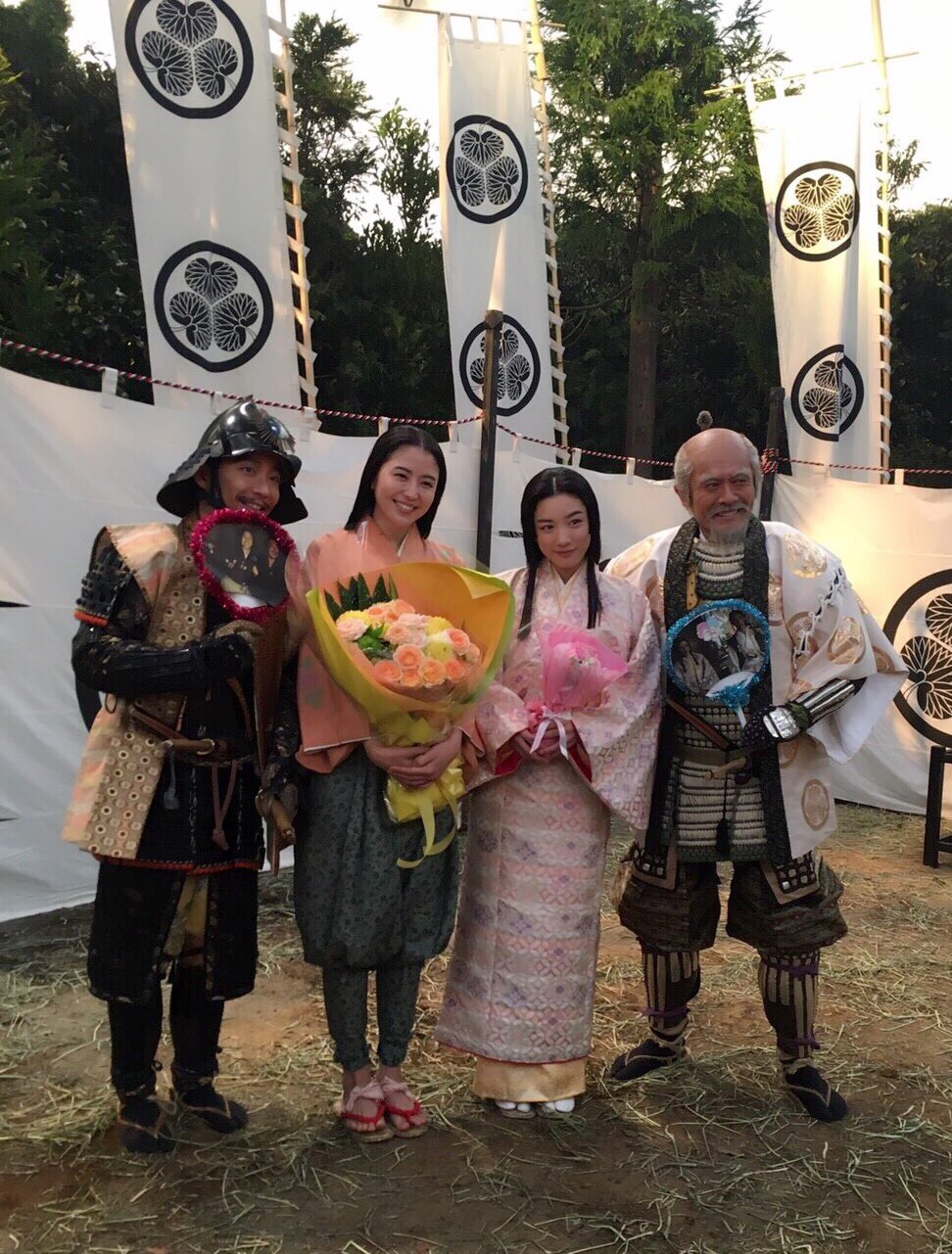 永野芽郁 真田丸 最終回でした ずっとやりたかった姫が 千でよかった と思いました また皆さんとお会いできるように頑張らなければ 真田丸 クランクアップ写真 永野芽郁 真田丸 最終回でした ずっとやりたかった姫が 千でよかった と思いました また皆さんとお会いできるように頑張らなければ 真田丸 クランクアップ写真