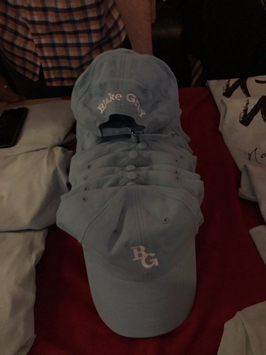 BlakeGray's tweet photo. Following everybody who tweets me a picture of them wearing my merch from any of the shows with #blakesmerch ! I love you(: ❤️ https://t.co/YsQiIy0X65