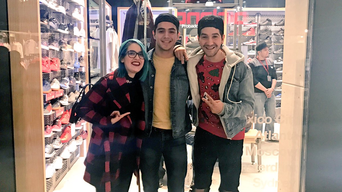 HectorTrejo's tweet photo. #FriendshipIsMagic ✨ https://t.co/ja0TTNOtvB