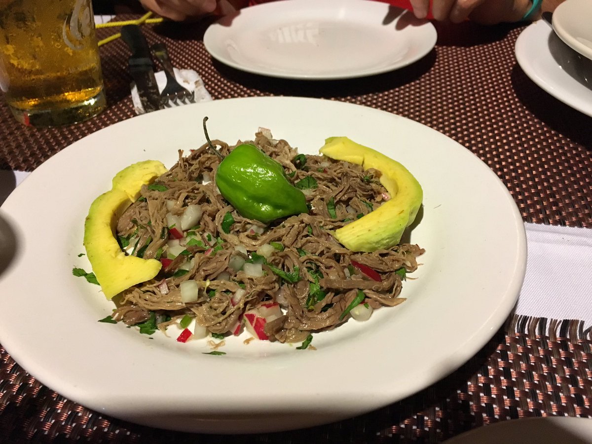 Izamal 😍 <a href="/ElKinich_Izamal/">Kinich_Izamal</a> <a href="/CervezaCeiba/">Cerveza Ceiba</a>