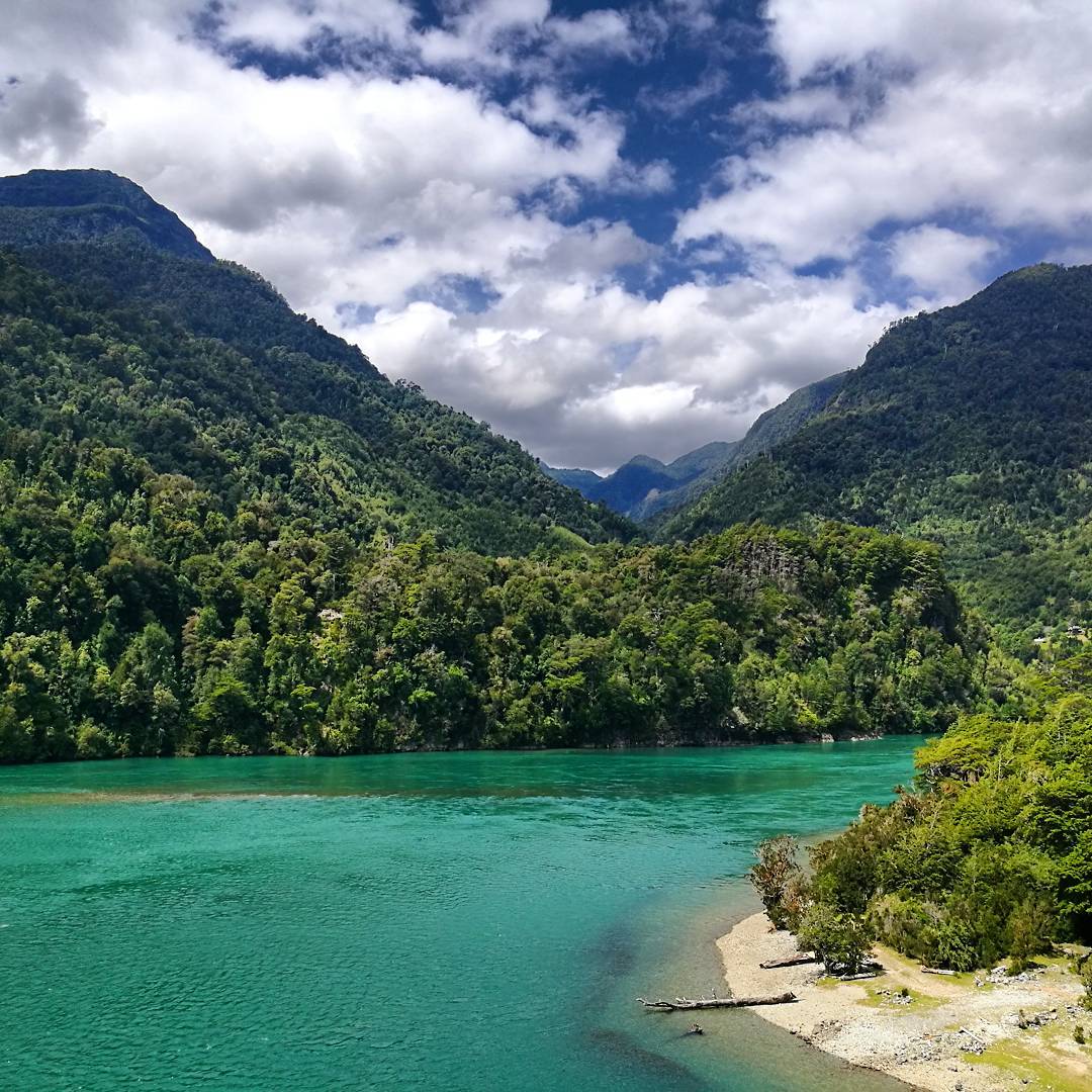 vazefloral's tweet photo. Have some Chile why don't you.
#natureporn #Chile https://t.co/dE8xgwvqD7