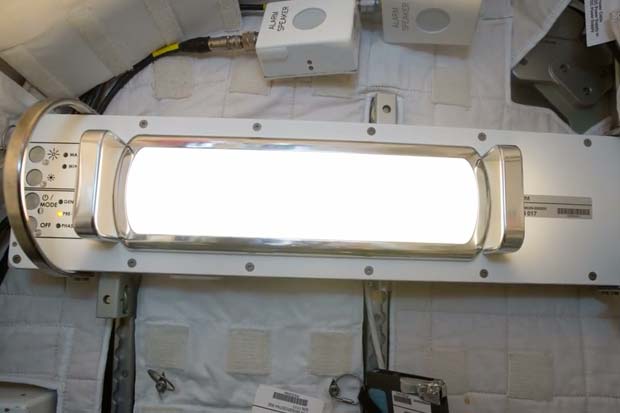 pbwadvisor's tweet photo. #LED Lights On Space Station Will Help With #Sleep Study https://t.co/pB80eWKwG1 by @SPACEdotcom #GoodNightLight https://t.co/BMRBJ6Ga5O