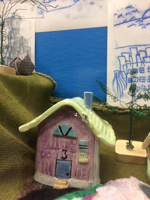 nbteens's tweet photo. @nbteens @ArtGallBurl @ComDevHalton NBBC @ONTrillium #student-curator #mixedmedia  TansleyWoods @Burl_ParksRec #ourneighbourhood #checkitout https://t.co/Gbxo8hEyML