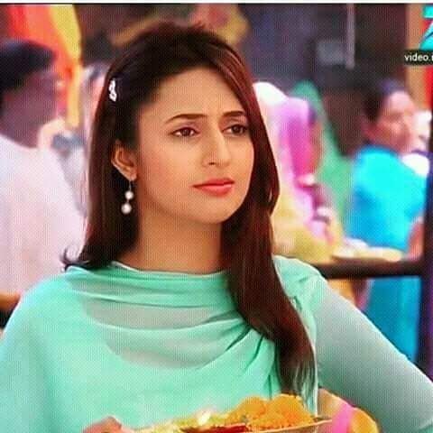 I Hope You Will Come To Indonesia and Meet Your Fans From Indonesia.
Your Fans Very Very Very Sad If You Don't Come To Indonesia 😢😢 #Ishita