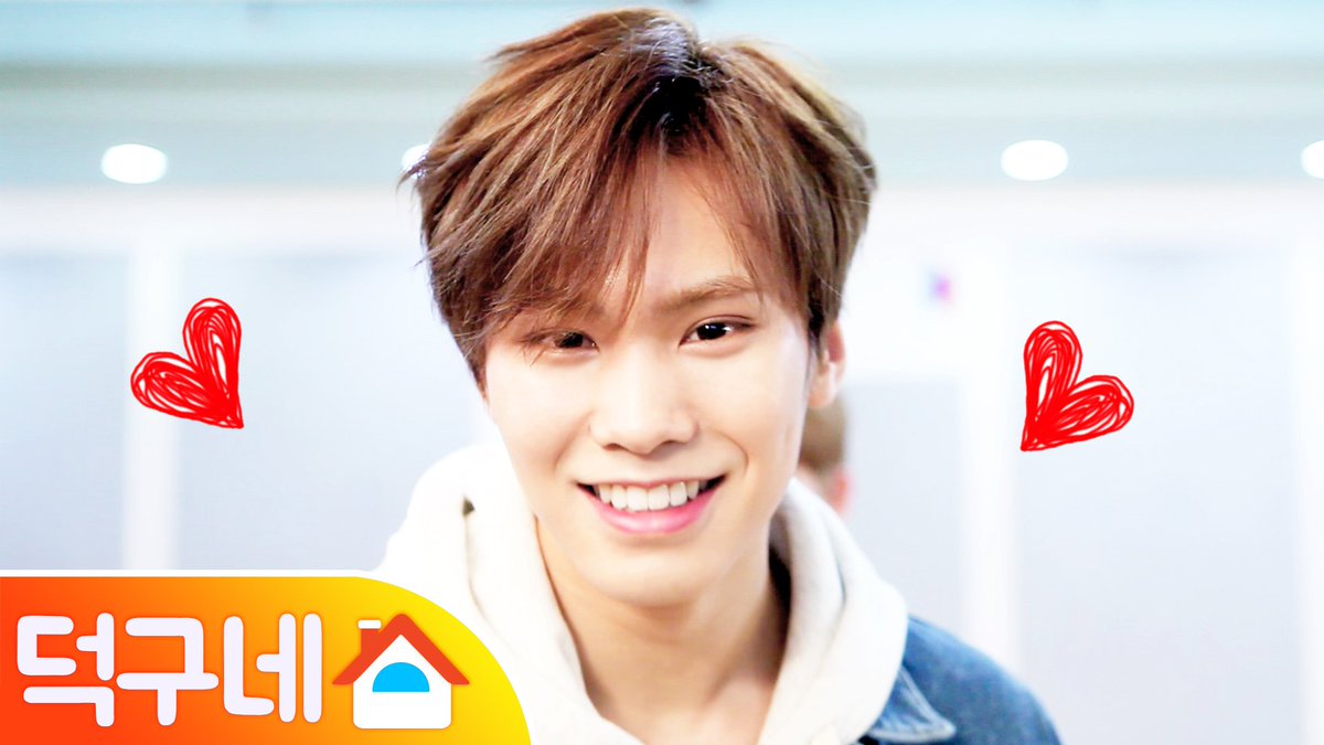 ddukgu's tweet photo. 안녕 내게 다가와~ 수줍은 향기를 안겨 주던 넌 아스트로(+이벤트)>>
https://t.co/lM8FcHcCuf …
아스트로 이벤트 당첨자 발표!!★
#astro @offclASTRO #아스트로 #고백 #MJ #진진 #차은우 #문빈 #라키 #윤산하 https://t.co/z1hxkXcbSG